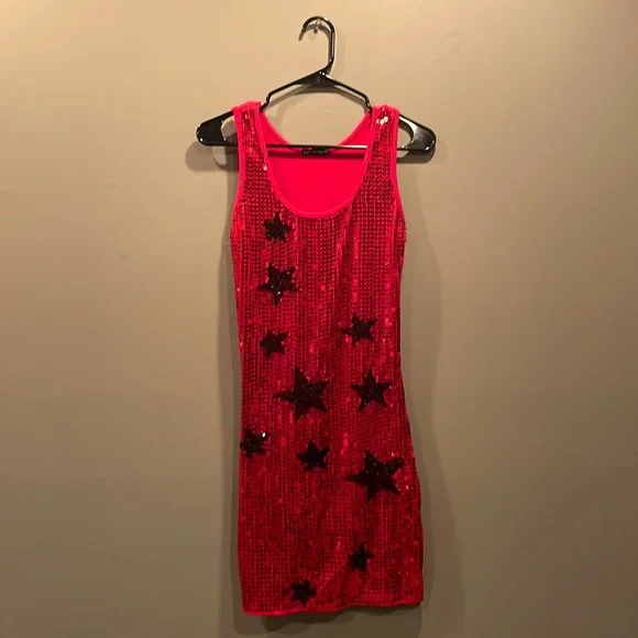 Starry Red & Black Sequin Dress | Color: Black/Red | Size: M | Christinejoyxx's Closet Starry Red & Black Sequin Dress | Color: Black/Red | Size: M | Christinejoyxx's Closet